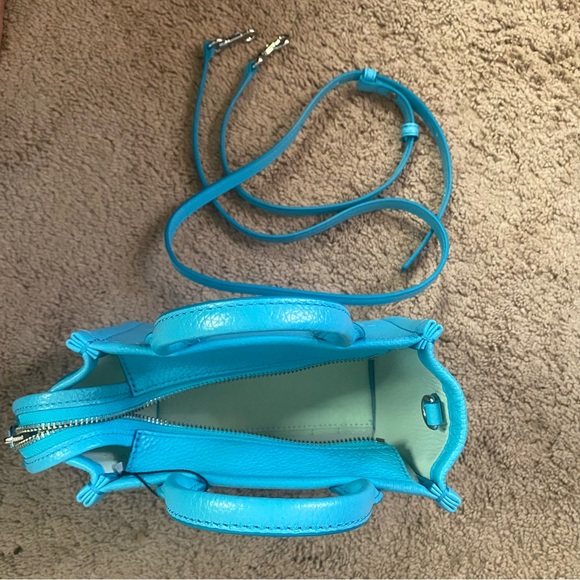 Used once Marc Jacobs, Mini Tote Bag, Color Pool, Leather - Picture 3 of 11